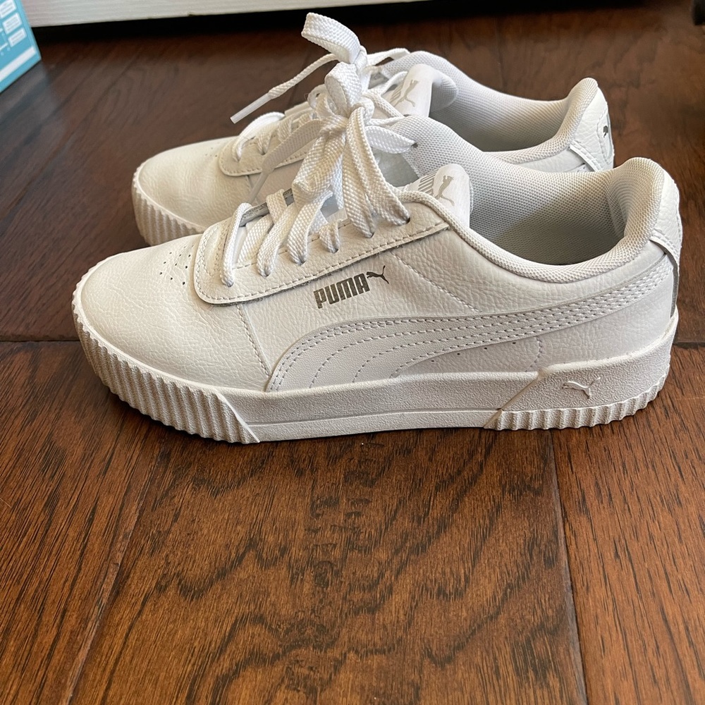 Puma Carina Sneakers
